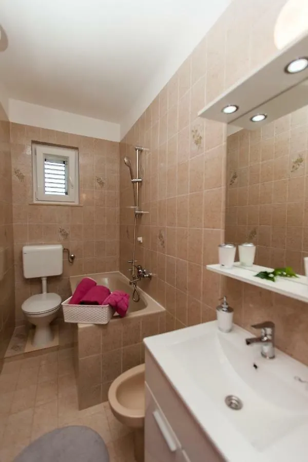Villa Amica Trogir 0*,